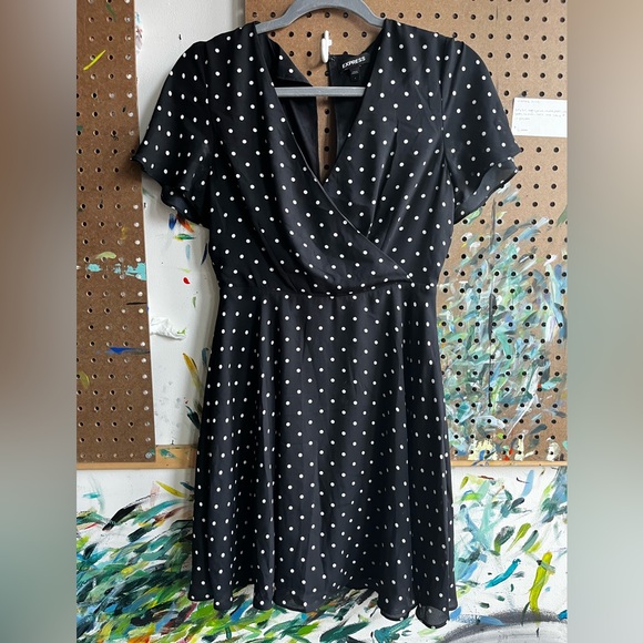 Express Black and White Polka Dot Midi Dress - Picture 1 of 3